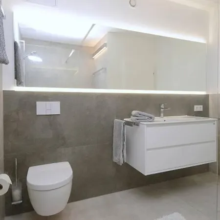 4 At Kurpark, 108qm - Balcony *