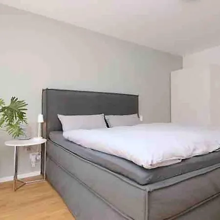 4 At Kurpark, 108qm - Balcony Wiesbaden